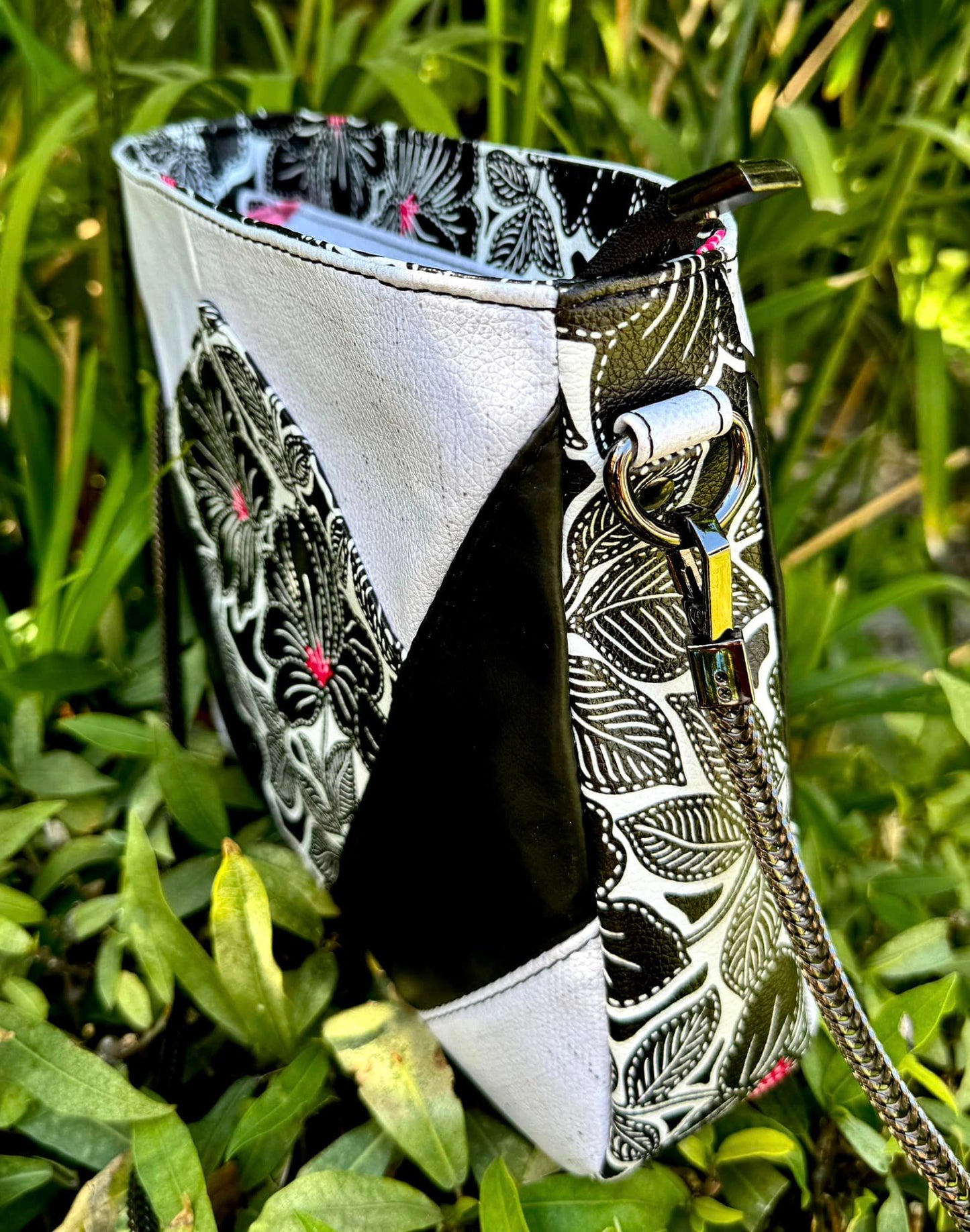 Diamond Crossbody & Handbag PDF Pattern