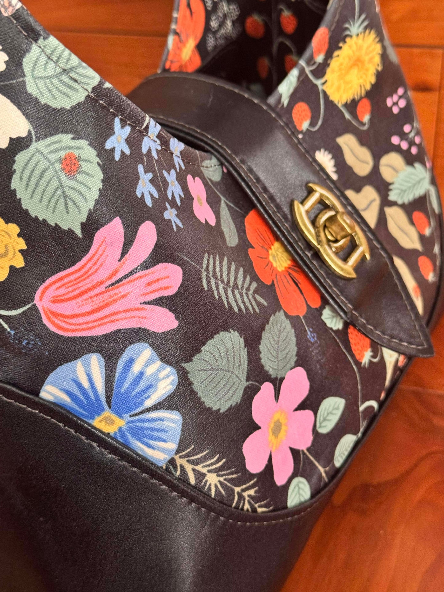 Lyiah Handbag PDF Pattern + SVG & A0 Files