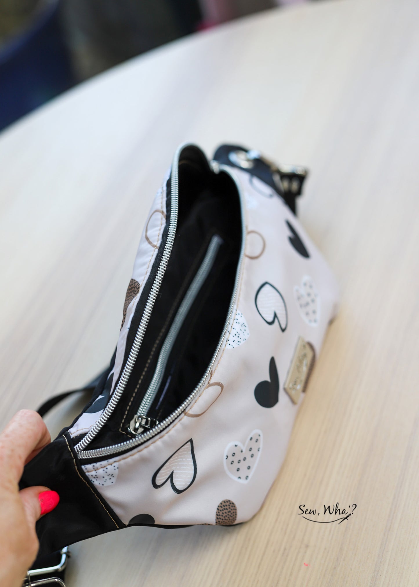 Hibiscus Hip Bag PDF Pattern+ SVG & A0 Files