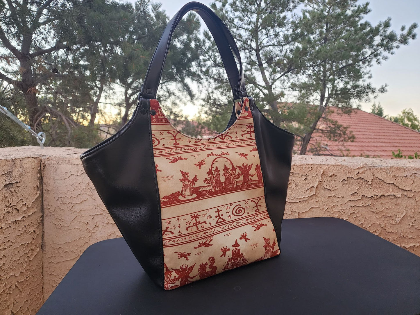 Tiger Lily Tote PDF Pattern