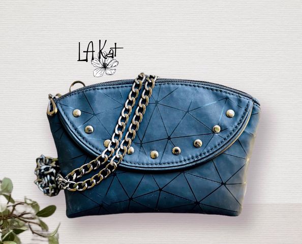Poppie Clutch PDF Pattern & SVG Files