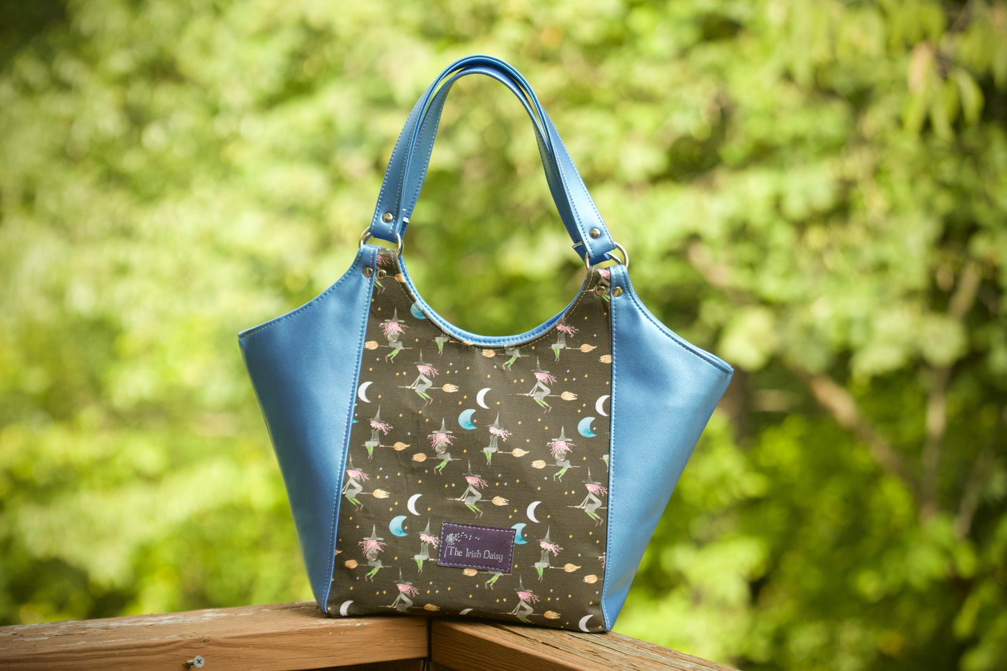 Tiger Lily Tote PDF Pattern